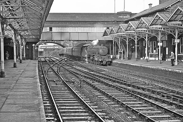 Bury Knowsley Street Photo Lancashire & Yorkshire Railway. 12 