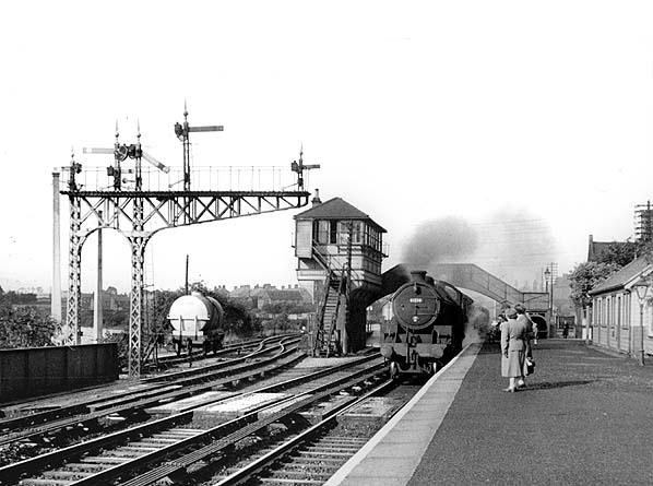 Disused Stations: Haltwhistle Station