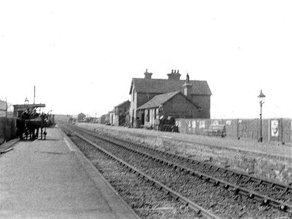 Mortehoe & Woolacombe Railway Station Photo Braunton. 9 Ilfracombe 